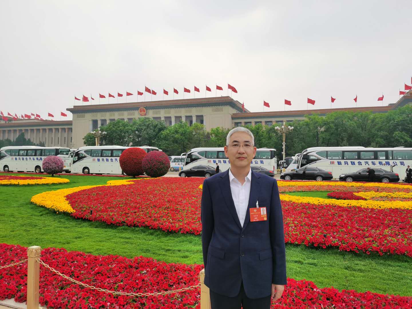 8.全国政协委员、乐鱼在线体育（上海）有限公司洪都副总工程师崔彦勇